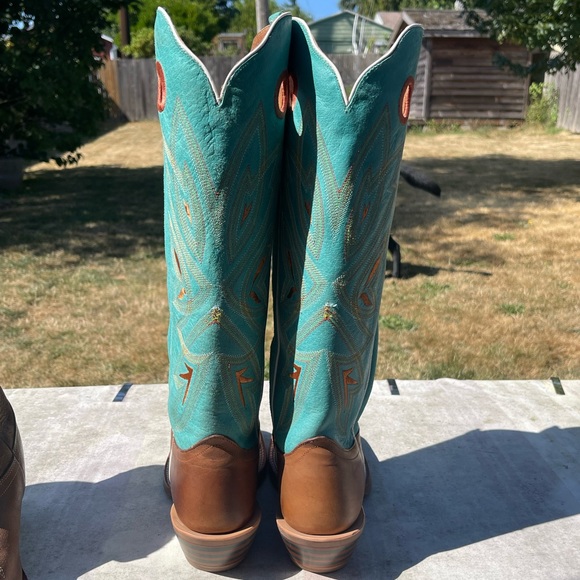 Tony Lama Turquoise Cowboy Boots - Picture 7 of 10